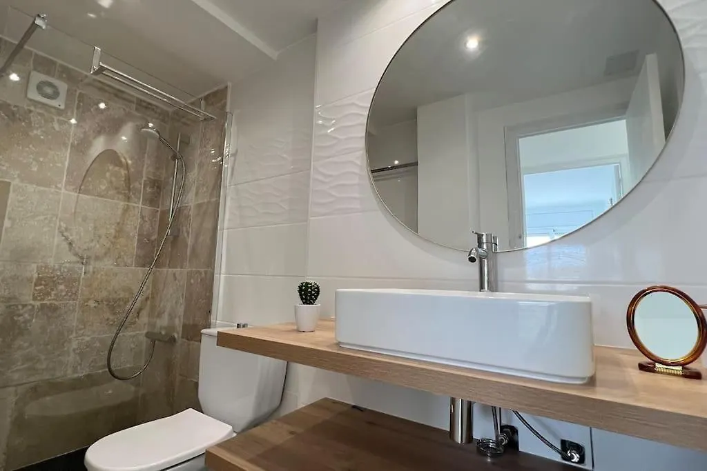 Apartamento Tres Habitaciones Con Vistas Al Mar En Roses Espagne